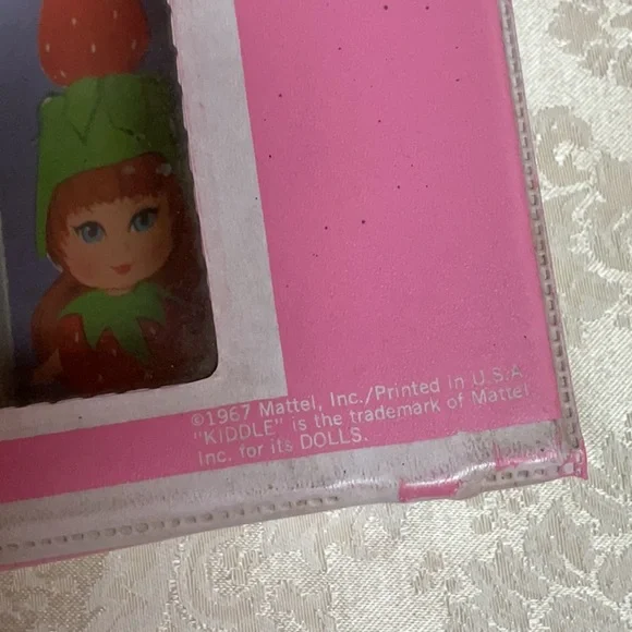 Liddle Kiddle Collector Case + Doll - Picture 8 of 13
